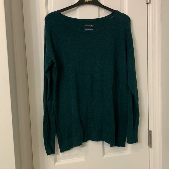 American Eagle evergreen sweater soft Medium like new - Picture 1 of 5